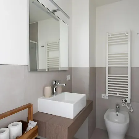 Residenza Subitosanto - Con Balconcino 