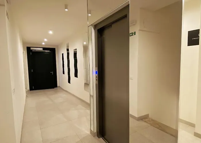 Residenza Subitosanto - Con Balconcino 